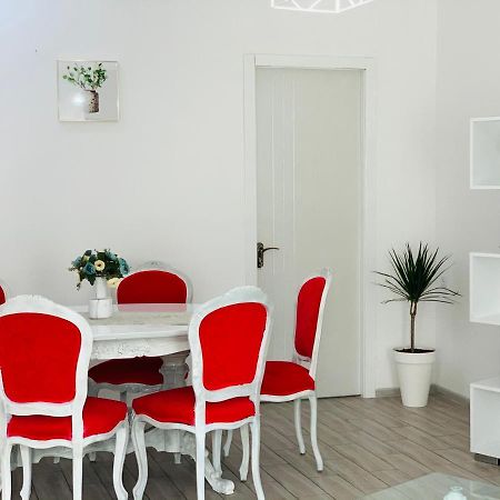 Sweet Apartment In Koutaïssi Extérieur photo