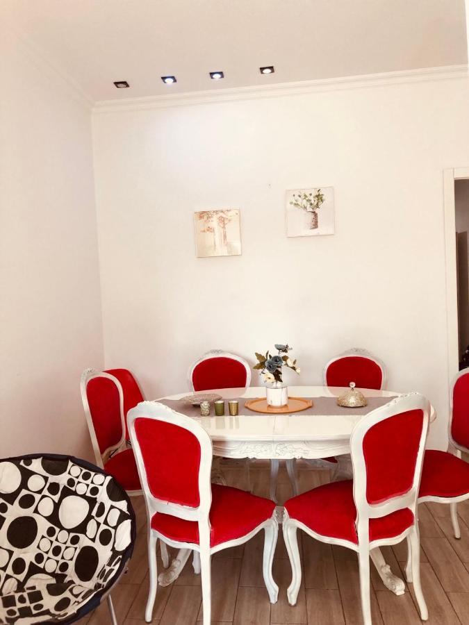 Sweet Apartment In Koutaïssi Extérieur photo