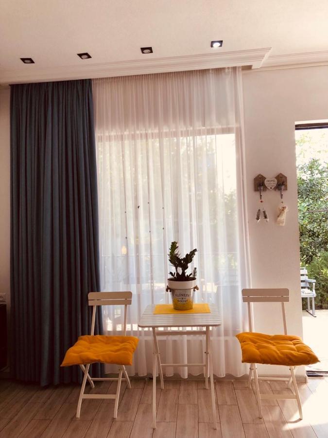 Sweet Apartment In Koutaïssi Extérieur photo