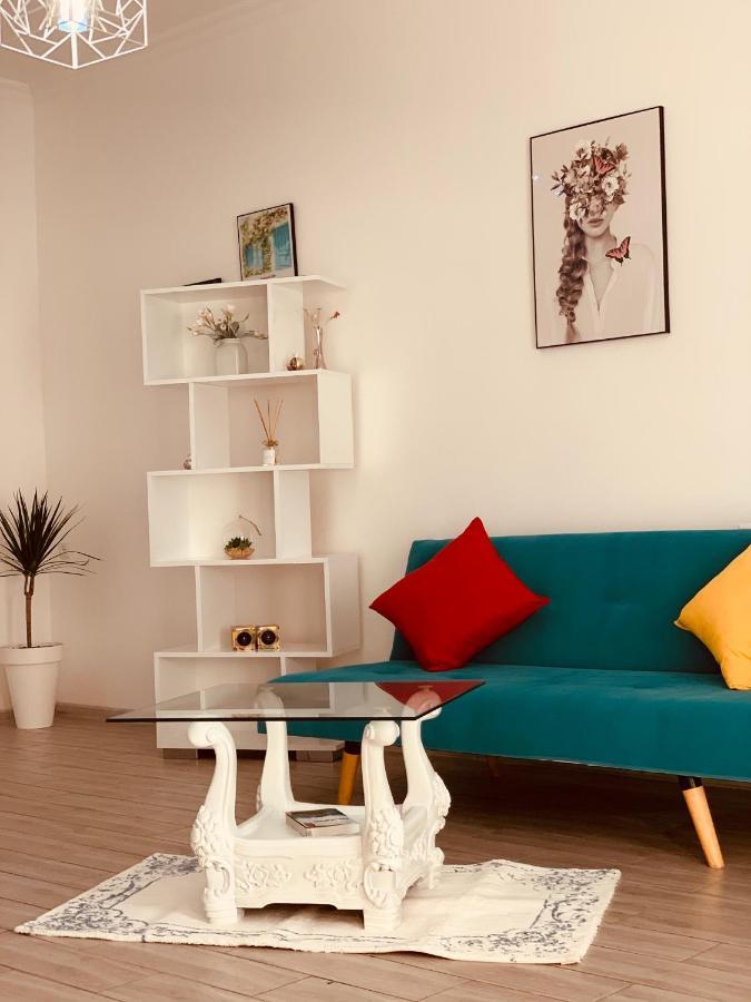 Sweet Apartment In Koutaïssi Extérieur photo