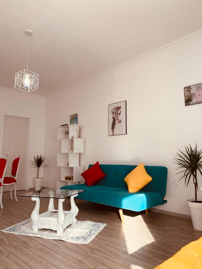 Sweet Apartment In Koutaïssi Extérieur photo