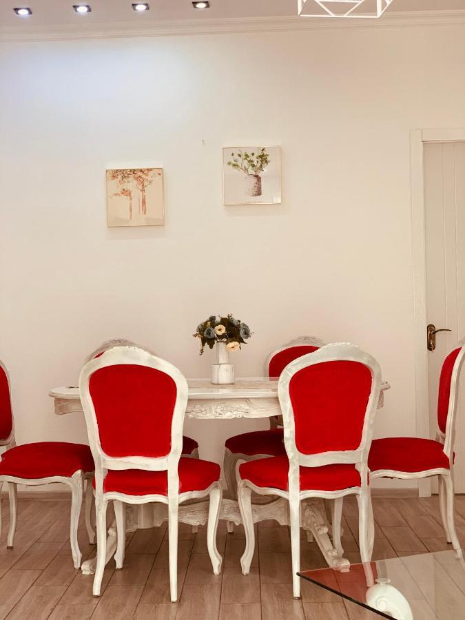 Sweet Apartment In Koutaïssi Extérieur photo